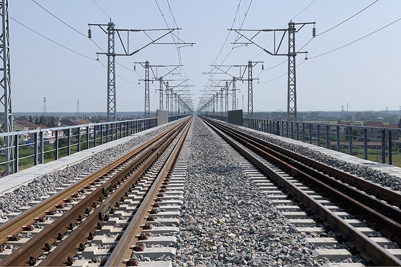 Railway fasteners