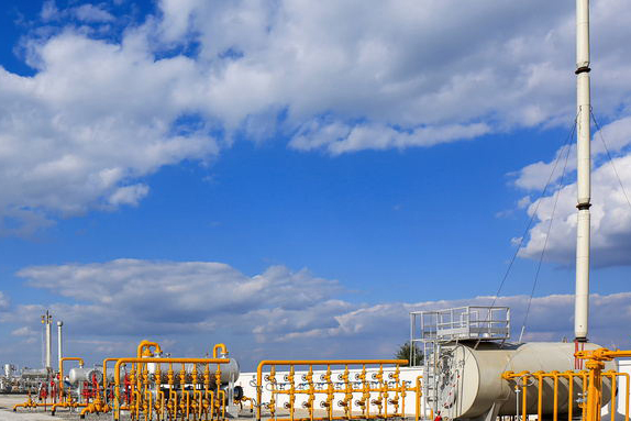 Petroleum fasteners